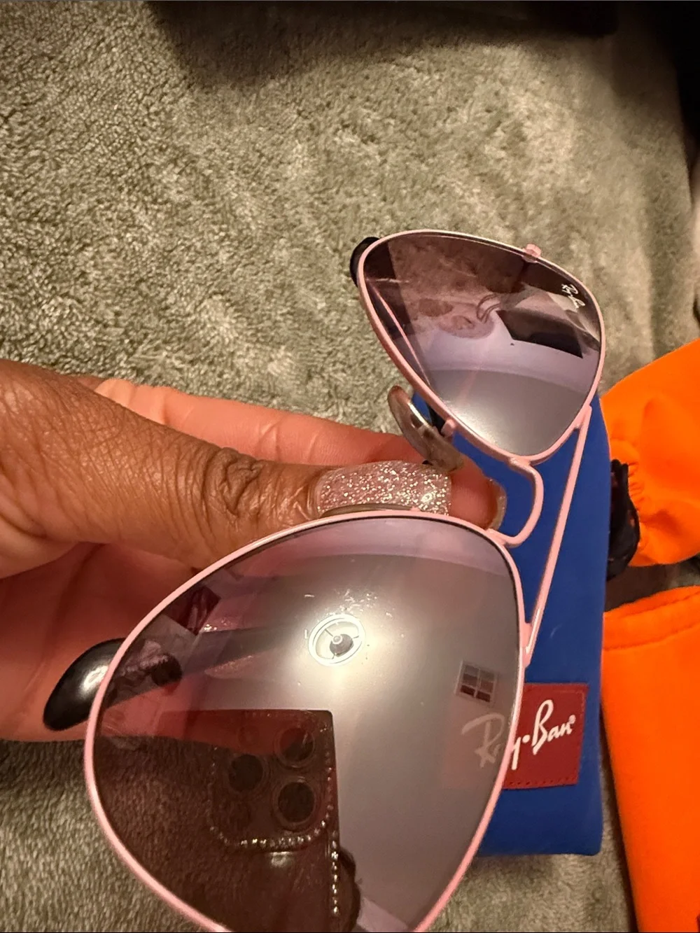 Ray-Ban Pink Metal Aviator Sunglasses with Rose-Tinted Lenses